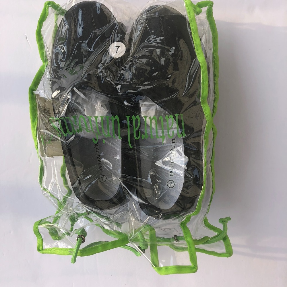 Clogs - Picture 4 of 4